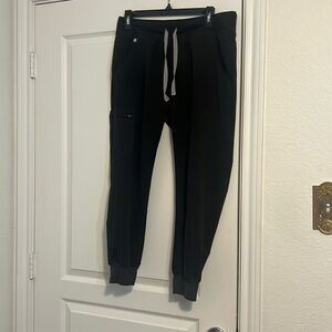 Figs size Medium pants